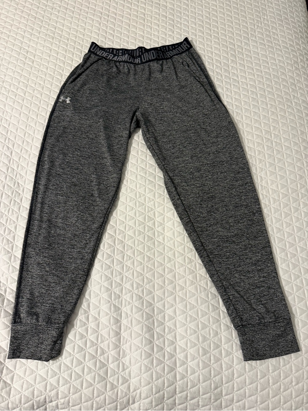 Under Armour men’s ' Gray Tech Jogger Pants